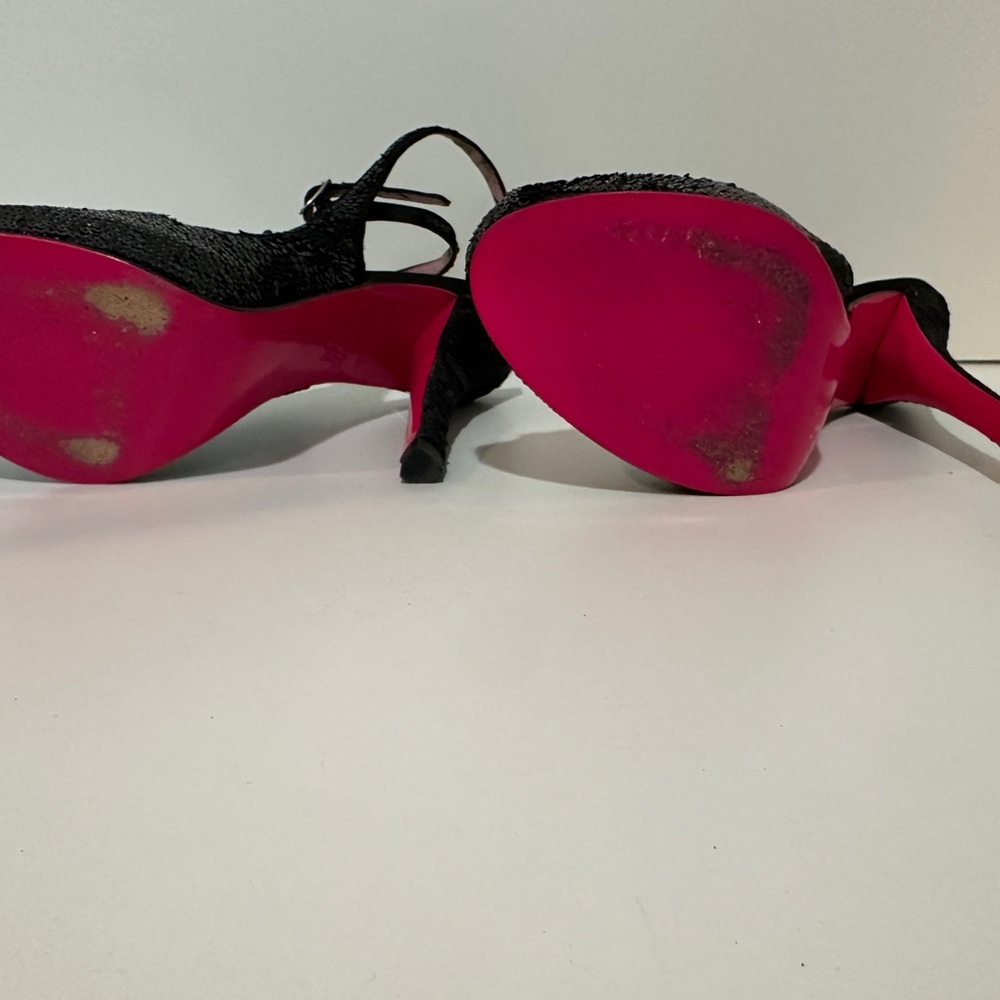 Betsey Johnson Black Sequin Slingback Heels - Picture 4 of 4